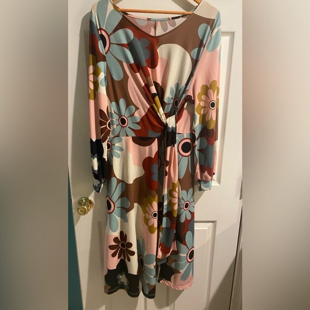 Pretty abstract 70s themed floral print faux wrap polyester stretch Women 16/18.